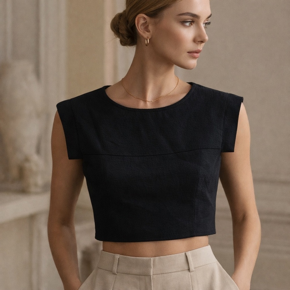Black Halo Structured Crop Top Size 4 Minimalist Quiet Luxury Capsule Wardrobe
